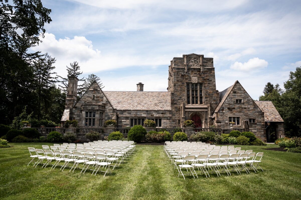 Merion Tribute House Front Lawn